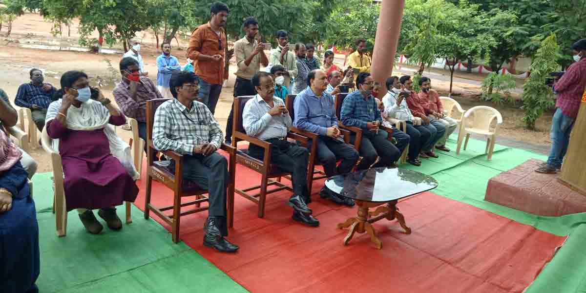 బోధన్‌ ప్రభుత్వ డిగ్రీ కళాశాలలో న్యాక్‌ బృందం