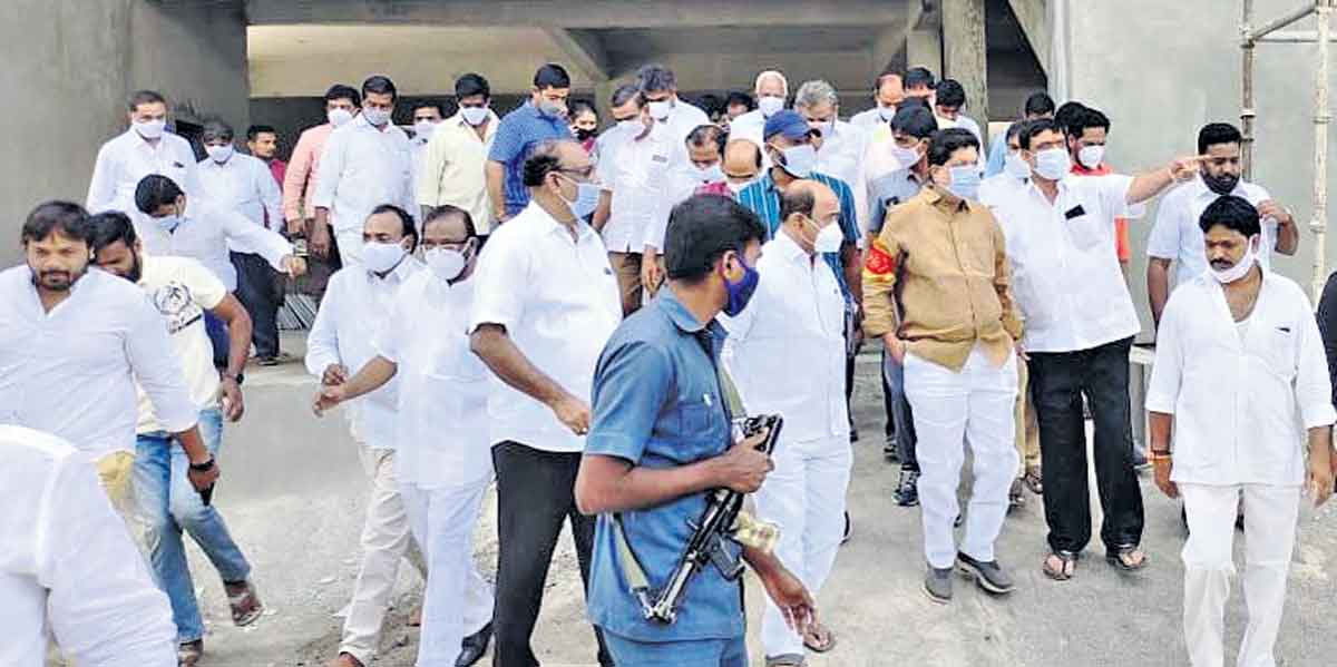 తుది దశకు రైతుబజార్‌ నిర్మాణం