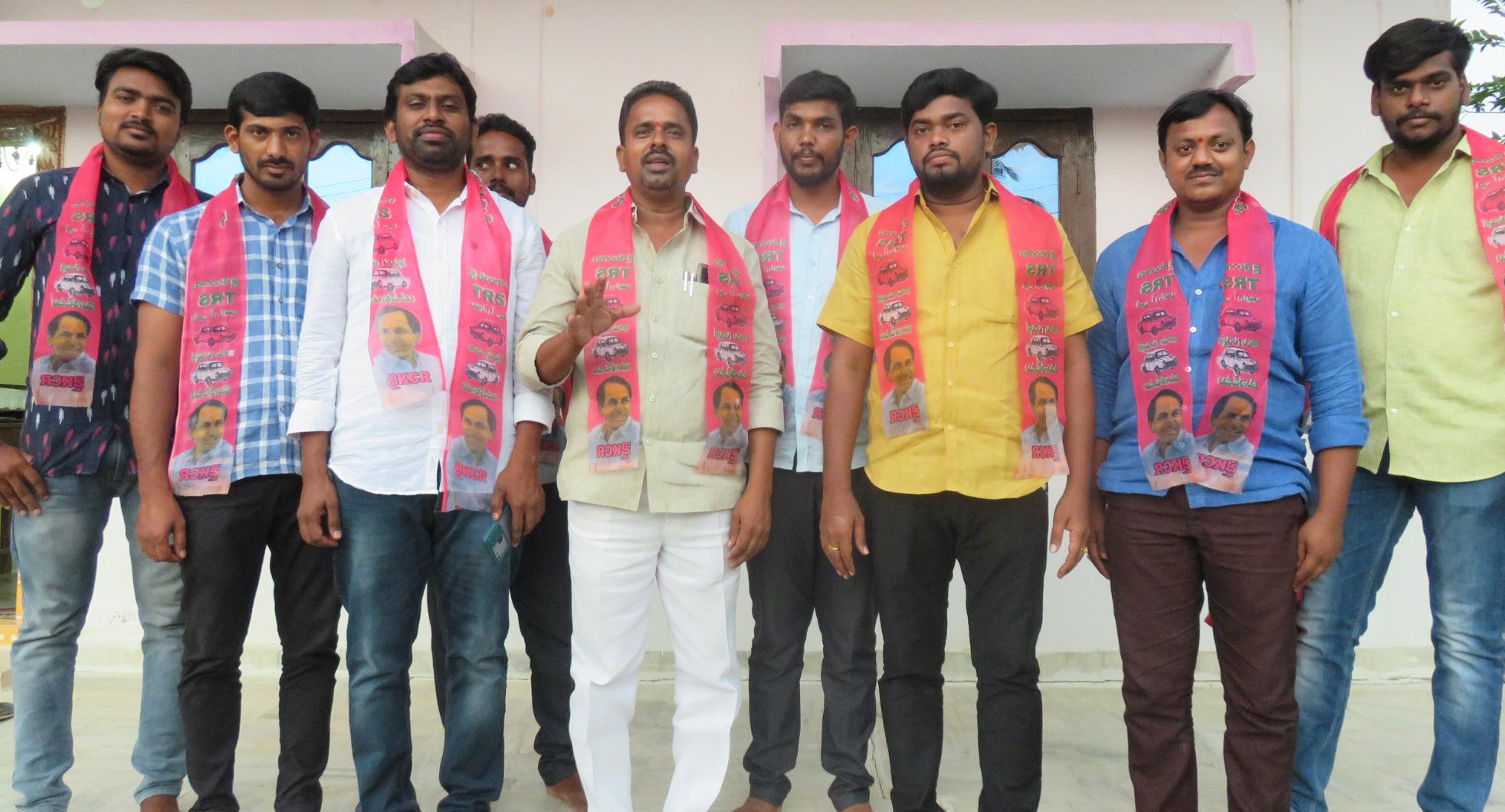 టీఆర్‌ఎస్ వెన్నెంటే దళిత సమాజం