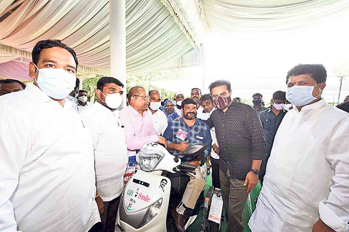 మనసున్న మారాజులు