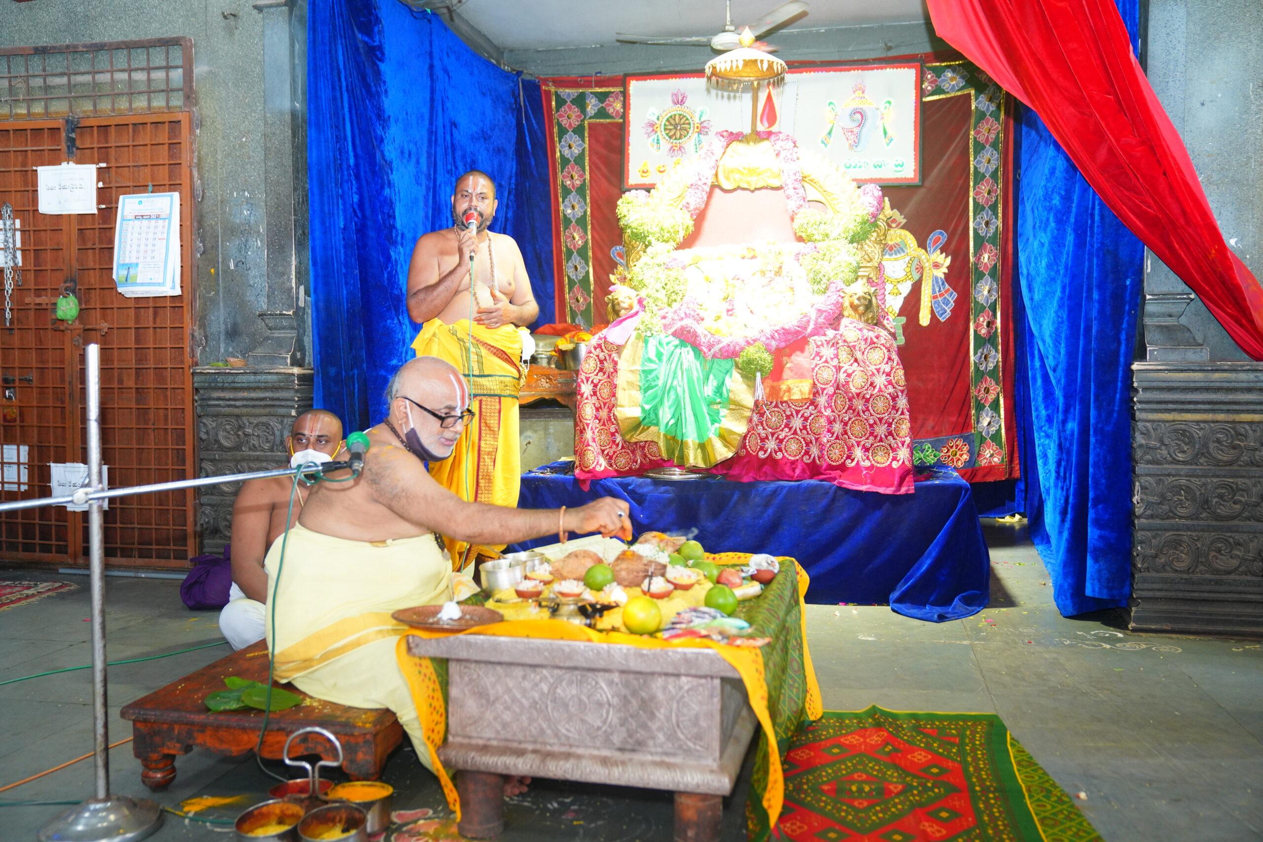 శ్రీవారి ఖజానాకు రూ. 11,23,231 ఆదాయం