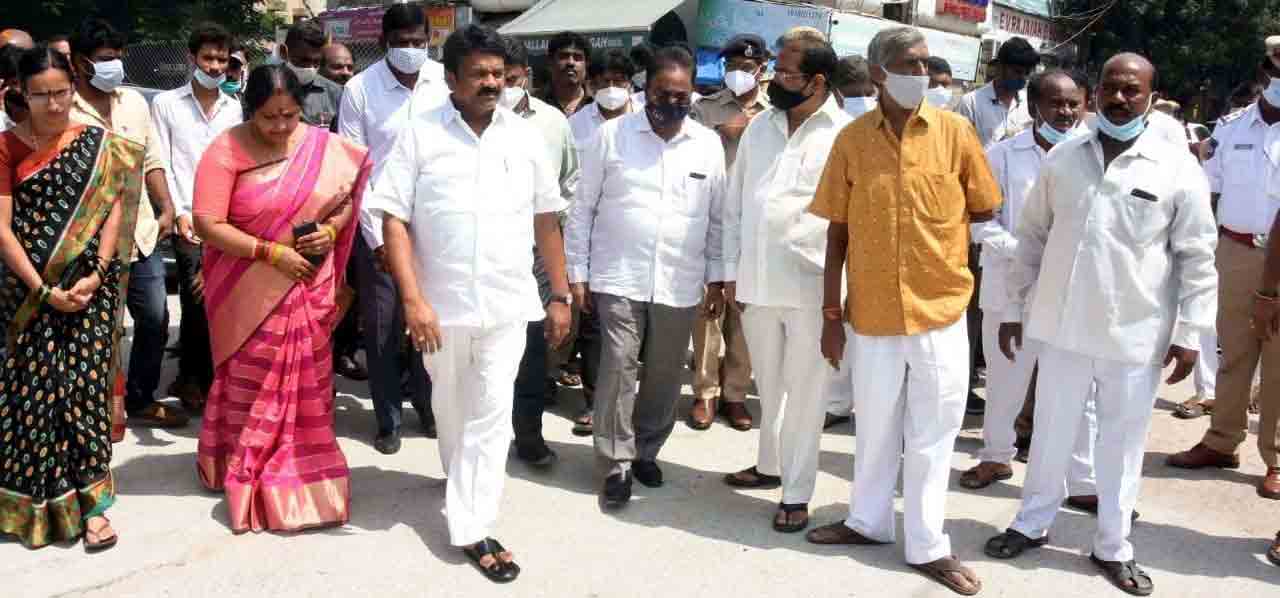 వంతెన విస్తరణ పనులు త్వరితగతిన పూర్తి చేయాలి: మంత్రి తలసాని