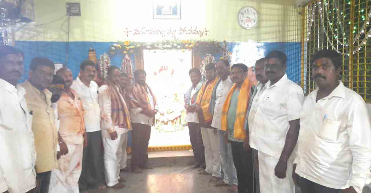 పహాడీషరీఫ్‌లో ఘనంగా బోనాలు