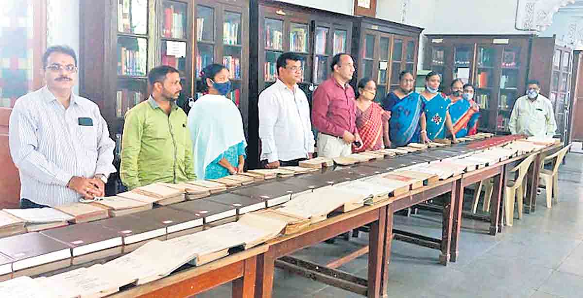 అతి పురాతనం.. అత్యంత అపురూపం..