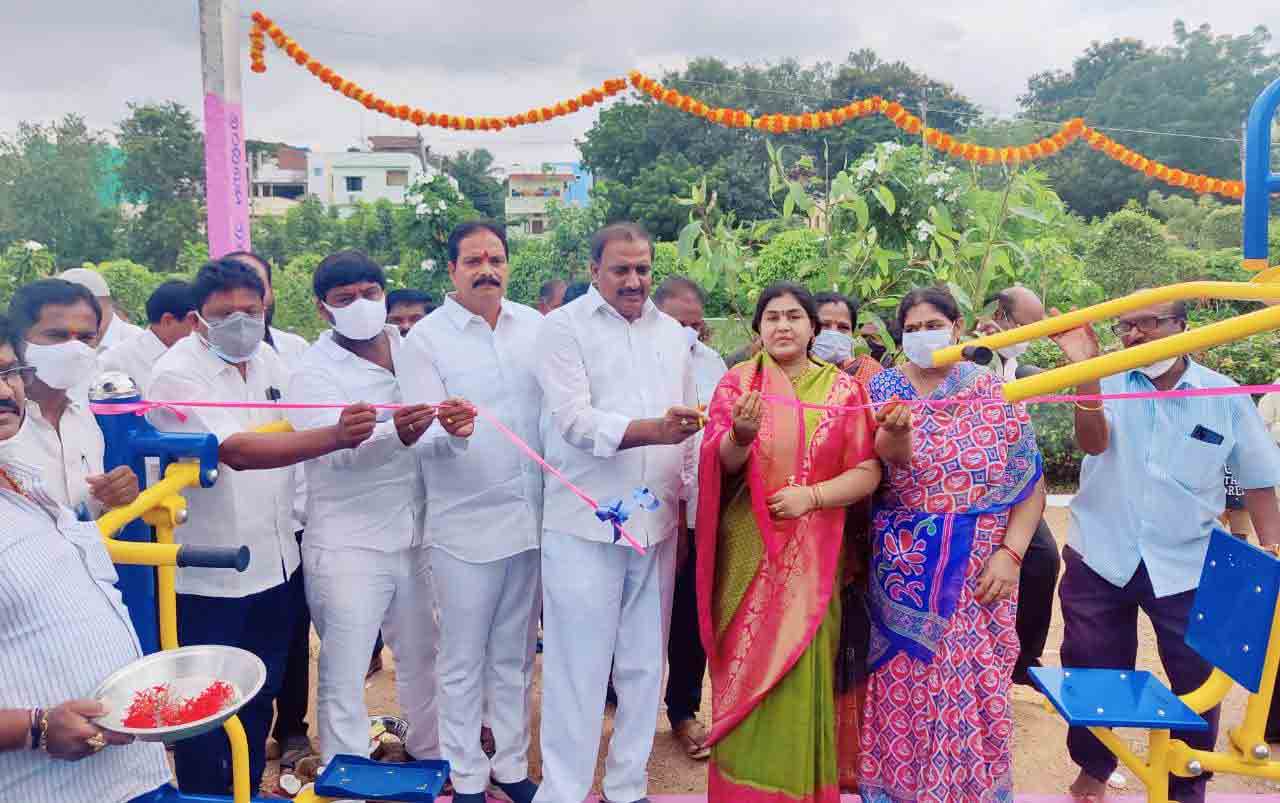 ఓపెన్‌జిమ్‌ను సద్వినియోగం చేసుకోవాలి:ఎమ్మెల్యే గాంధీ