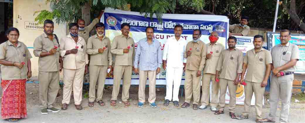 ఉత్తమ ప్రతిభతో స్టార్ ఫెర్పార్మర్లుగా ఆర్‌టీసీ సిబ్బంది