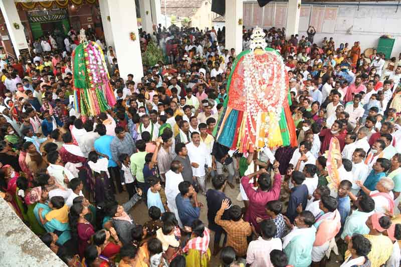 భక్తిశ్రద్ధలతో మొహర్రం