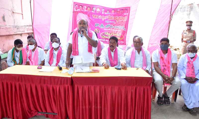 పొచ్చెరను అభివృద్ధి చేస్తాం..