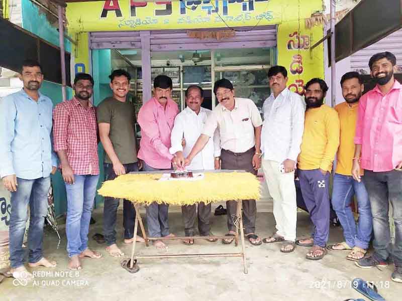 ఫొటోతో జ్ఞాపకాలు భద్రం