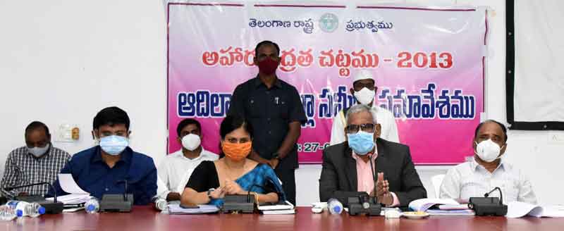 పోషకాహారం అందించాలి