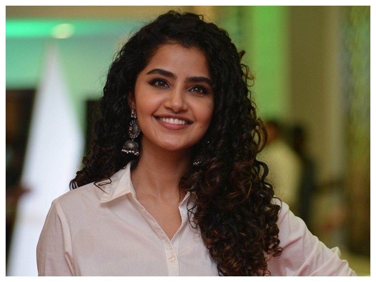 Anupama Parameswaran | అందాల అనుప‌మ‌