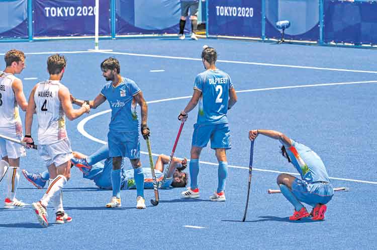 ఒత్తిడిని జయించలేక..