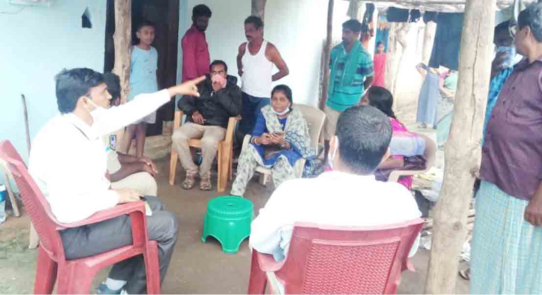 Child marriage | చట్టరీత్యా బాల్య వివాహం నేరం.. అడ్డుకున్న అధికారులు