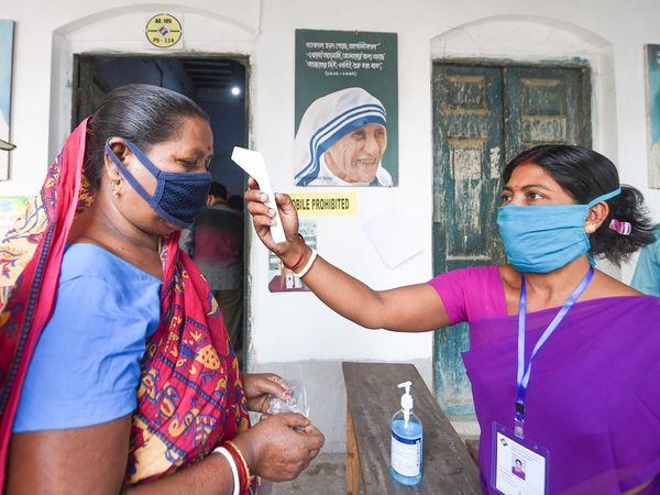 బెంగాల్‌లో 30 వ‌ర‌కూ లాక్‌డౌన్ నియంత్ర‌ణల పొడిగింపు