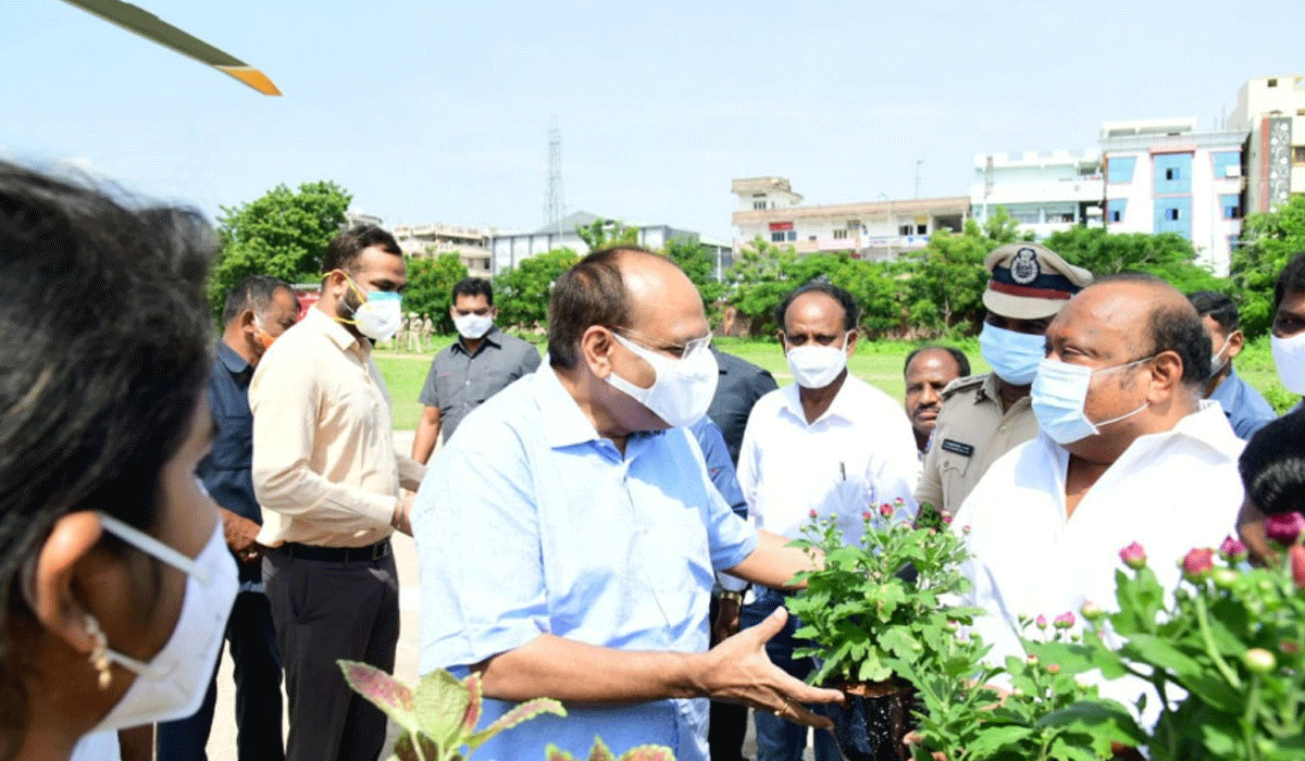 Dalit Bandhu | ద‌ళిత‌బంధుపై సీఎస్ సోమేశ్ కుమార్, మంత్రి హ‌రీశ్‌రావు స‌మీక్ష‌