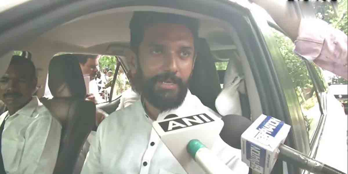 Chirag comment : లాలూ అభిప్రాయాల‌ను గౌర‌విస్తా: చిరాగ్ పాశ్వాన్‌