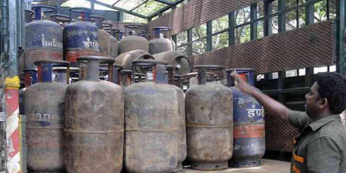 LPG Cylinder Price | ముగిసిన ఐదు రాష్ట్రాల ఎన్నికలు.. మొదలైన గ్యాస్‌ బండ బాదుడు