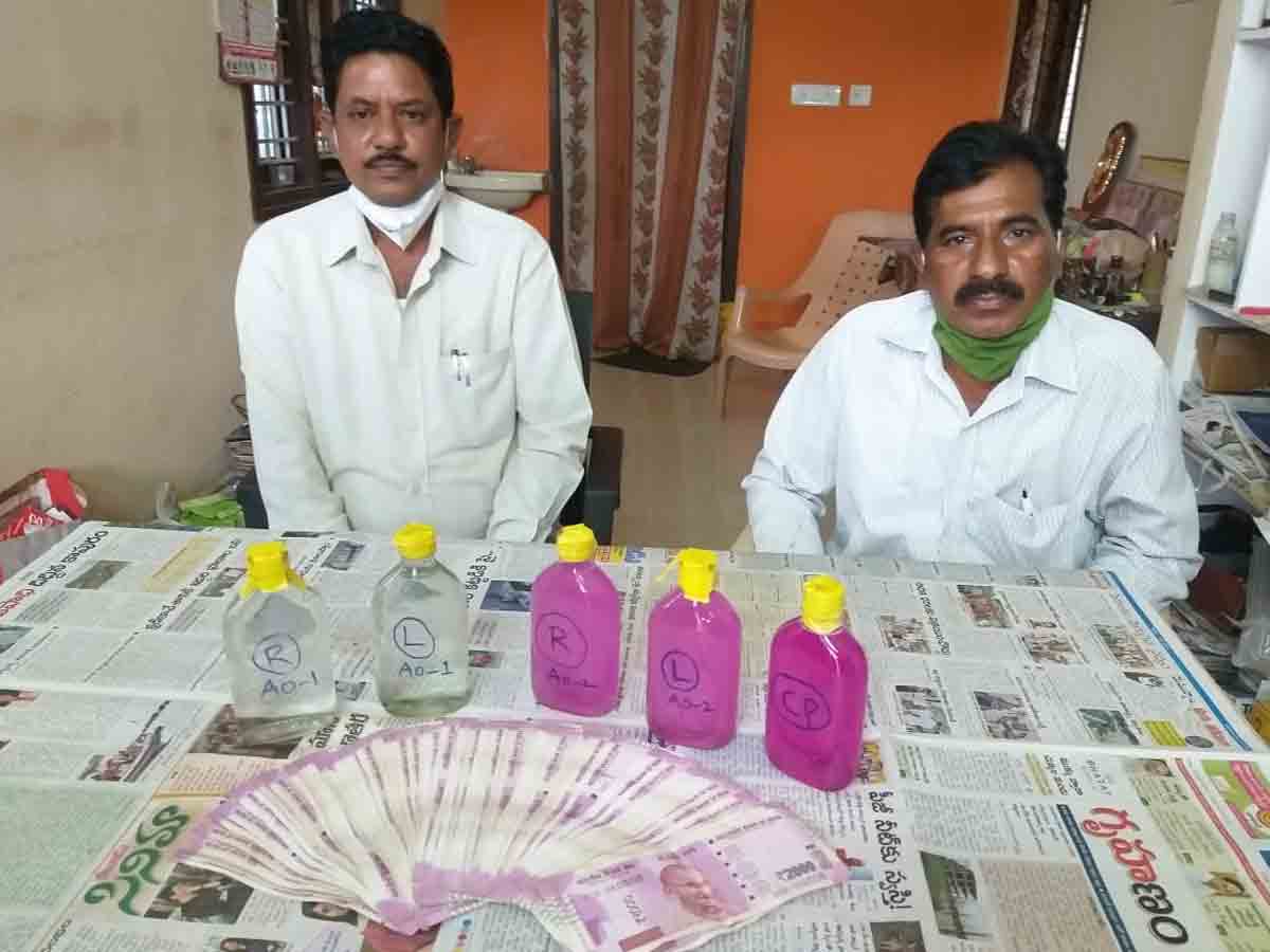 ఏసీబీకి చిక్కిన మహబూబాబాద్ జిల్లా ఎస్సీ అభివృద్ధిశాఖ అధికారి