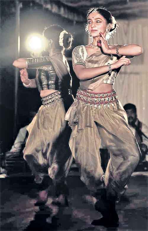 ఒడిస్సీని..ఒడిసిపట్టింది!