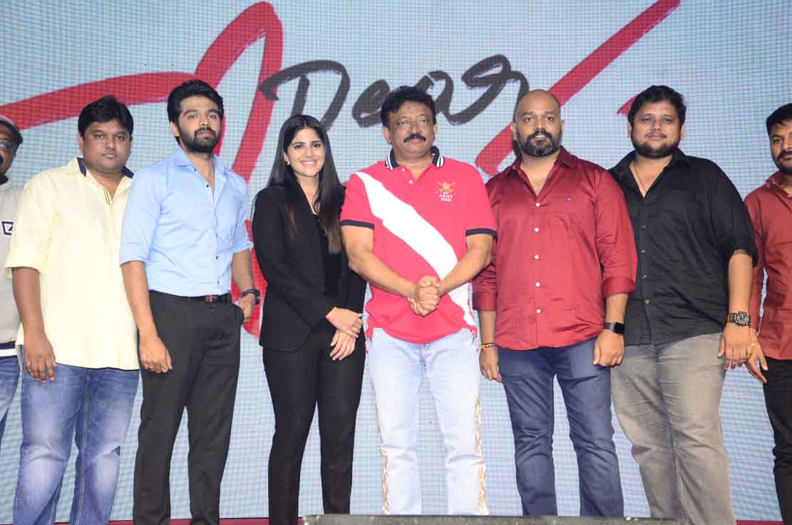 RGV | మేఘా ఆకాష్‌ను నలభైఏళ్ల క్రితం చూసుంటే విడాకులు తీసుకోకుండా వుండేవాణ్ణి!