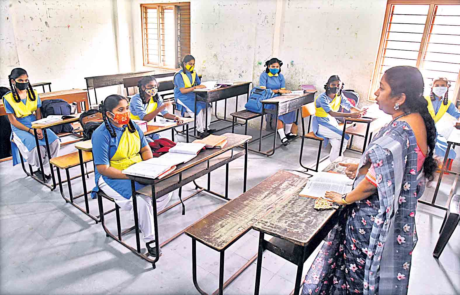 ఒక్క స్కూలూ మూతపడదు