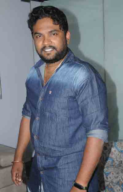 నో పార్కింగ్‌లో బండి పెడితే..