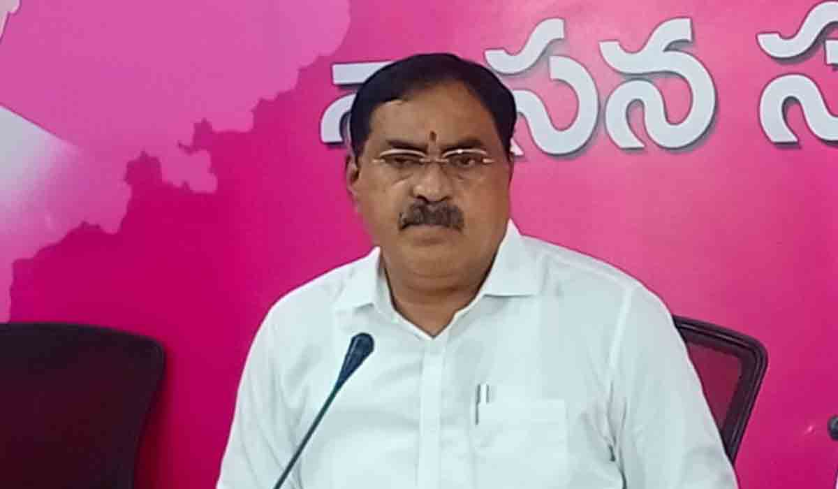 బీజేపీ ఎంపీలు తెలంగాణకు చేసిందేమిటి?: మంత్రి ఎర్రబెల్లి