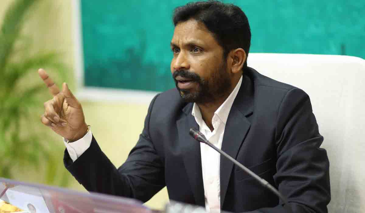 ద‌ళిత బంధు అమ‌లు ప‌ట్ల ఎర్రోళ్ల శ్రీనివాస్ హ‌ర్షం