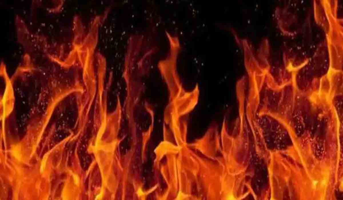 ఆల్విన్‌ కాలనీలో భారీ అగ్నిప్రమాదం..