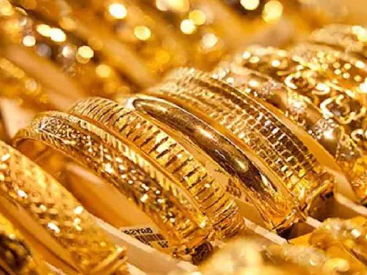 బంగారం ధ‌ర త‌గ్గిందా.. మ‌దుపుకు ఇదే స‌రైన స‌మ‌య‌మా?!