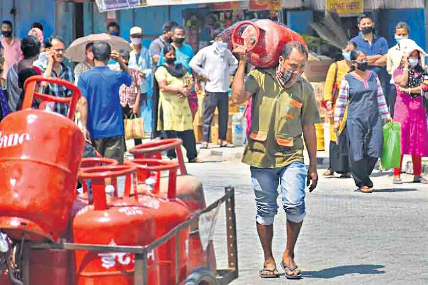 Gas Cylinder | సబ్సిడీయేతర వంటగ్యాస్‌ రూ.25 పెంపు