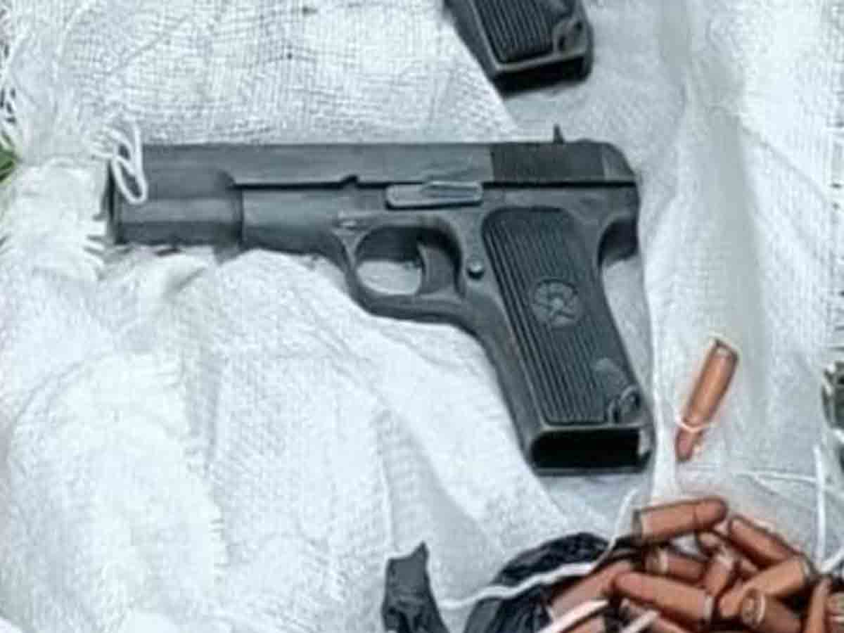 జమ్ముకశ్మీర్‌లో ఆయుధాలు జారవిడిచిన పాక్‌ డ్రోన్‌