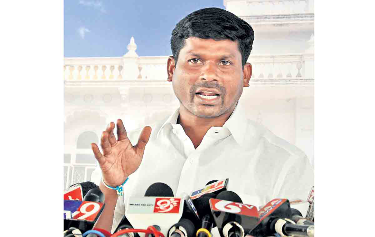 దళిత బంధు దేశానికే ఆదర్శం