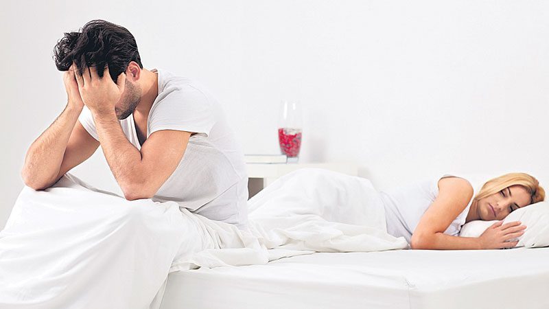 దాంపత్య జీవితంపై ఆసక్తి తగ్గుతున్నది.. ఎందుకు?