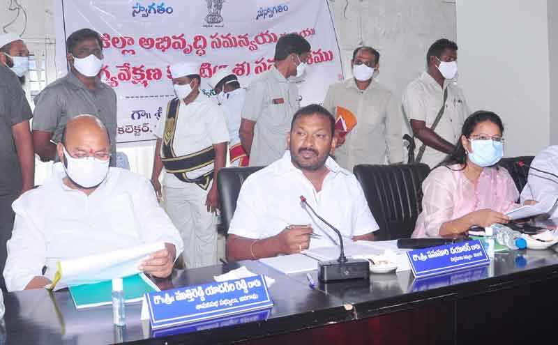 అభివృద్ధి, సంక్షేమం రెండు కళ్లు