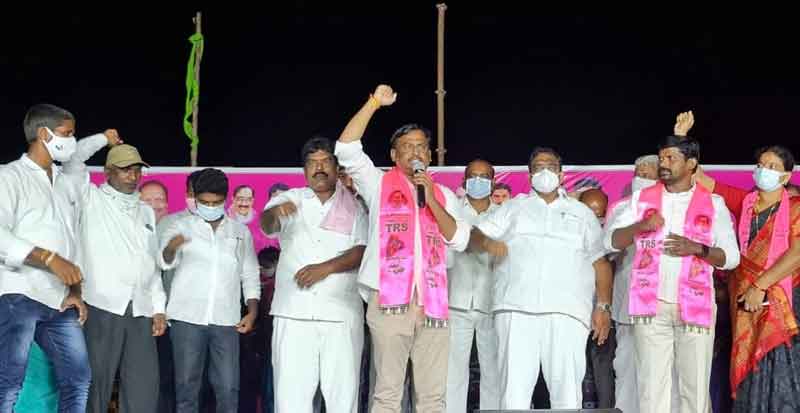 నేను పేదింటి బిడ్డను.. దీవించండి