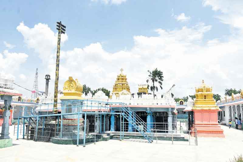 ఓ సీతారామస్వామి..ఈటల చేసిందేమి..!