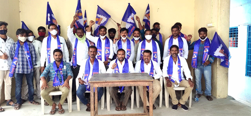 బీజేపీకి ఓటేస్తే చేటే..