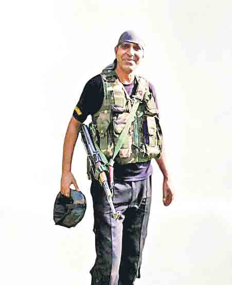 జమ్ముకశ్మీర్‌ ఏఎస్‌ఐ బాబూరామ్‌కు అశోకచక్ర