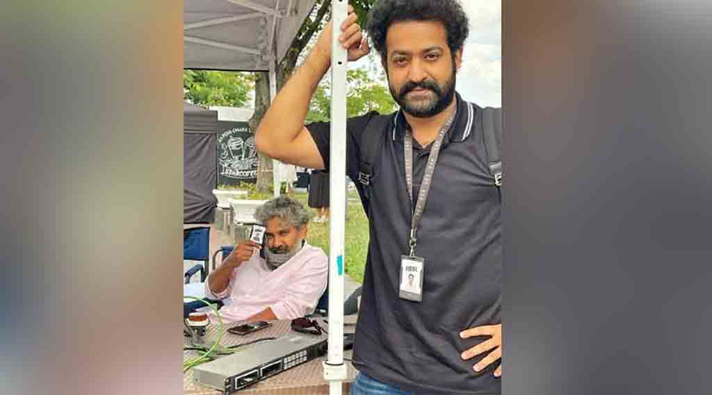 NTR ID Card: ఐడీ కార్డు వేసుకున్న ఎన్టీఆర్, రాజ‌మౌళి..ట్రెండింగ్‌లో స్టిల్స్