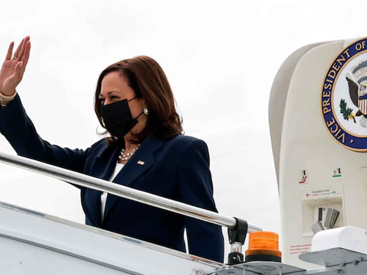 ఆఫ్ఘ‌న్ సంక్షోభం.. సింగ‌పూర్‌లో అమెరికా ఉపాధ్య‌క్షురాలు క‌మ‌లా హ్య‌రిస్‌