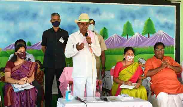 Vasalamarri : వాసాల‌మ‌ర్రి ద‌ళితుల అకౌంట్ల‌లో రేపే 10 ల‌క్ష‌ల చొప్పున‌ జ‌మ‌ : సీఎం కేసీఆర్