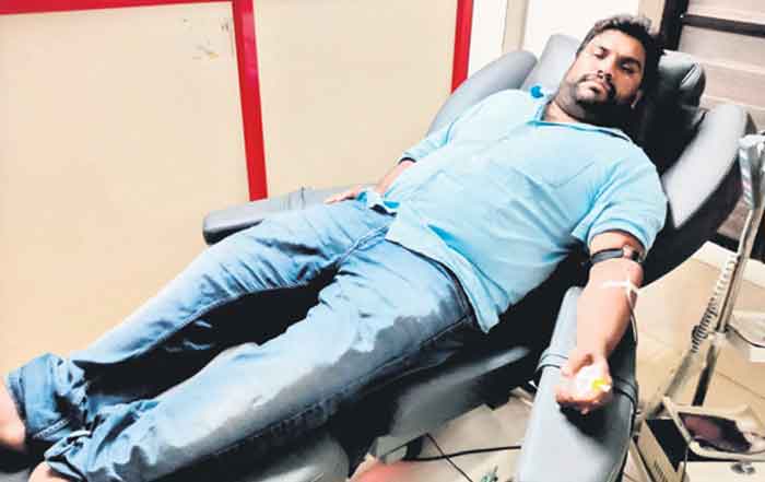 12 ఏళ్లుగా 56 సార్లు రక్తదానం