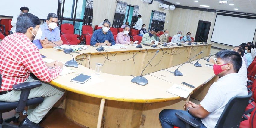 జ్వరాల పట్ల అప్రమత్తంగా ఉండాలి