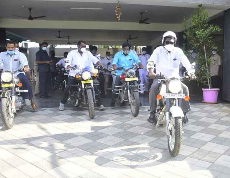 మంత్రే.. మేనమామలా..