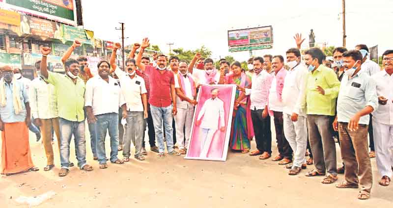 దళిత బంధు కొత్త వెలుగు