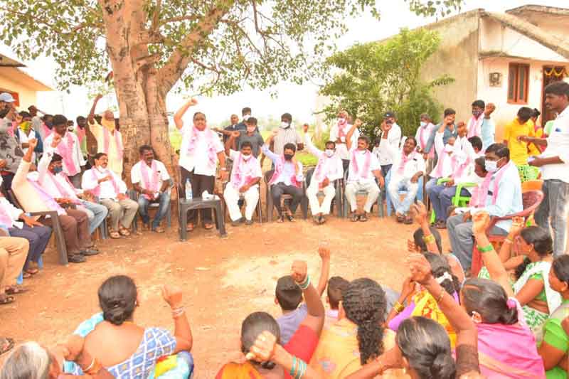 గులాబీ ప్రభంజనం ఖాయం