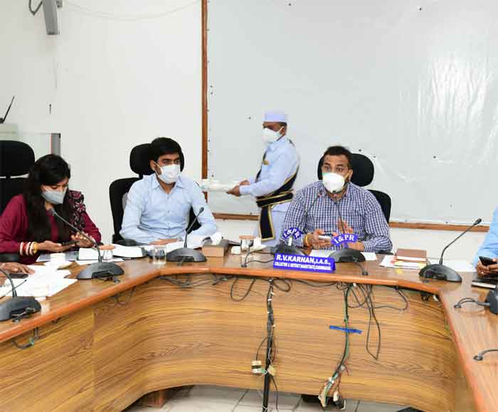 అర్హులందరికీ ఆహార భద్రత కార్డులు