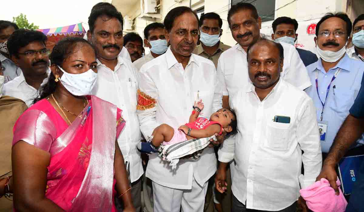 KTR | ఆ పిల్లోడికి ‘కేటీఆర్’ అని నామ‌క‌ర‌ణం చేసిన సీఎం కేసీఆర్