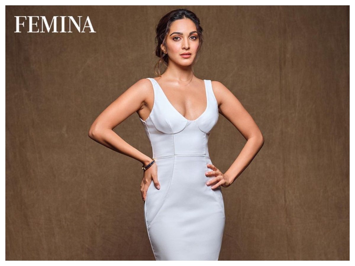 Kiara Advani : మ‌రోసారి హాట్ స్టిల్స్‌తో కియారా అద్వానీ